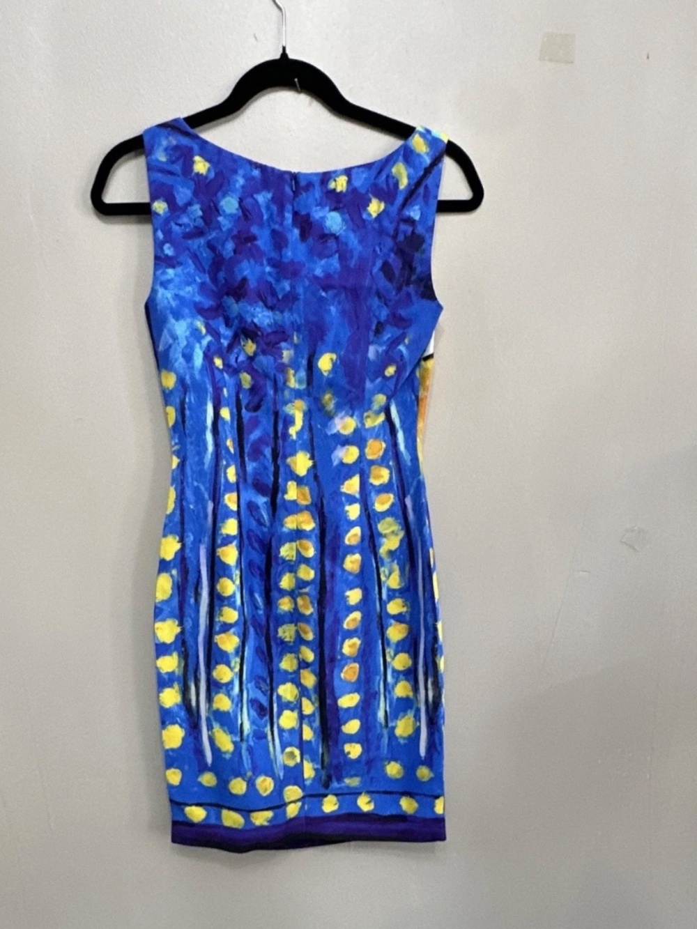 SEND OFFER !! NWT Moschino Sheath Dress Scoop Neck Sleeveless 36 - Picture 3 of 12